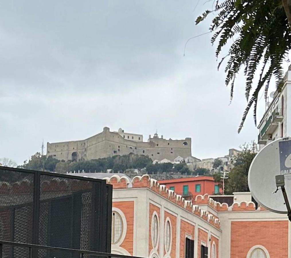 Mh Design Hotel Napoli Bagian luar foto