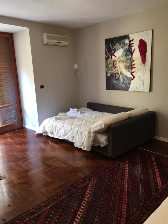 Mh Design Hotel Napoli Bagian luar foto