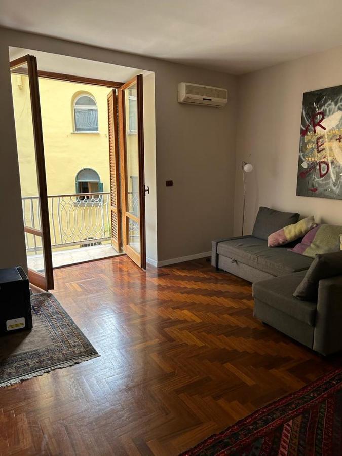Mh Design Hotel Napoli Bagian luar foto