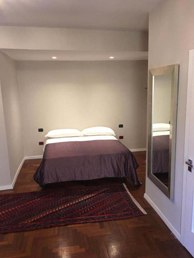 Mh Design Hotel Napoli Bagian luar foto