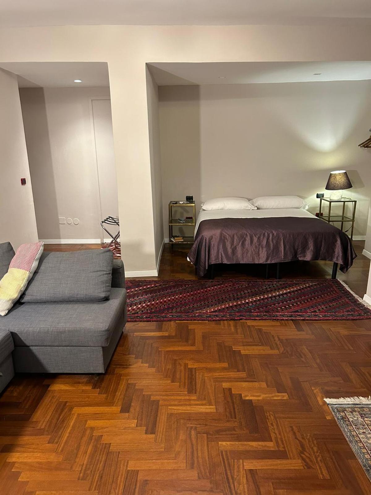 Mh Design Hotel Napoli Bagian luar foto